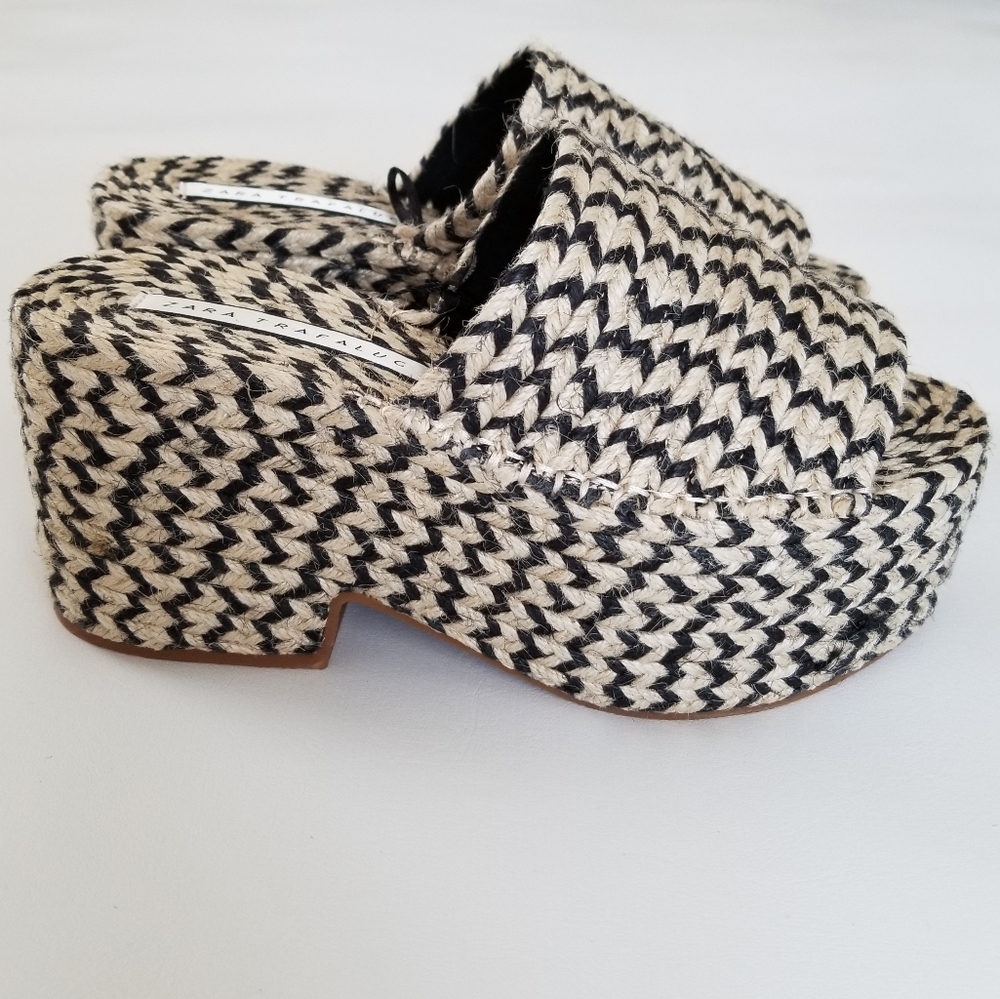 Zara Trafaluc Chunky Platform Sandals